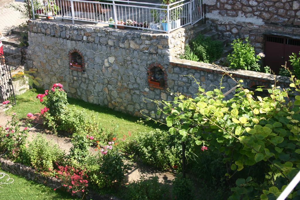 Villa Filip Търпейца Екстериор снимка